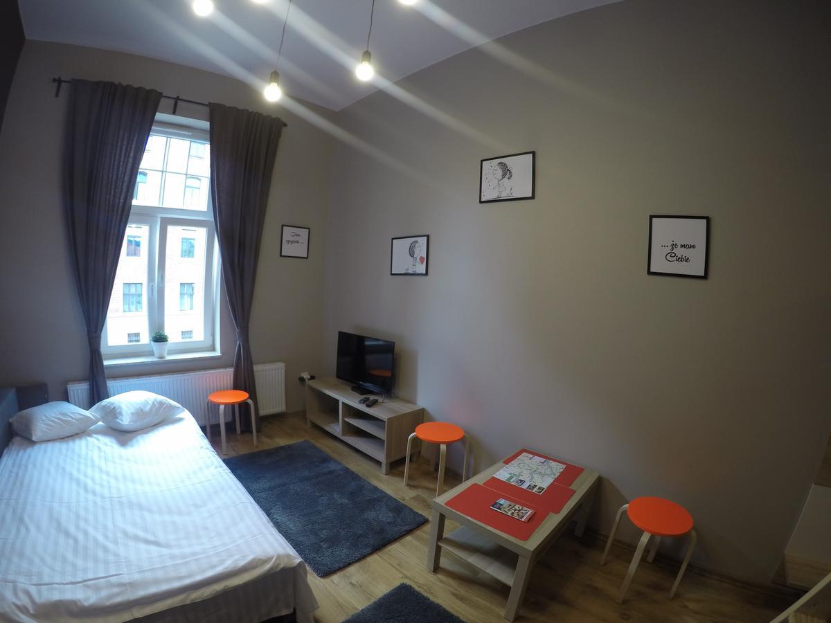 Smart Apart Hotel Krakow Luaran gambar